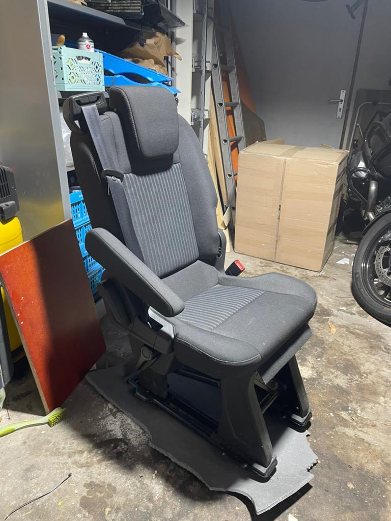 Ford transit custom 3e stoel 2e zitrij opklapbaar, Auto-onderdelen, Interieur en Bekleding, Ford, Gebruikt, Ophalen