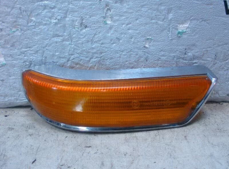 KNIPPERLICHT LINKS BMW 1502...2002 (E10) (k22625), Auto-onderdelen, Gebruikt, Ophalen of Verzenden, Petuelring 130 80809 München, DE