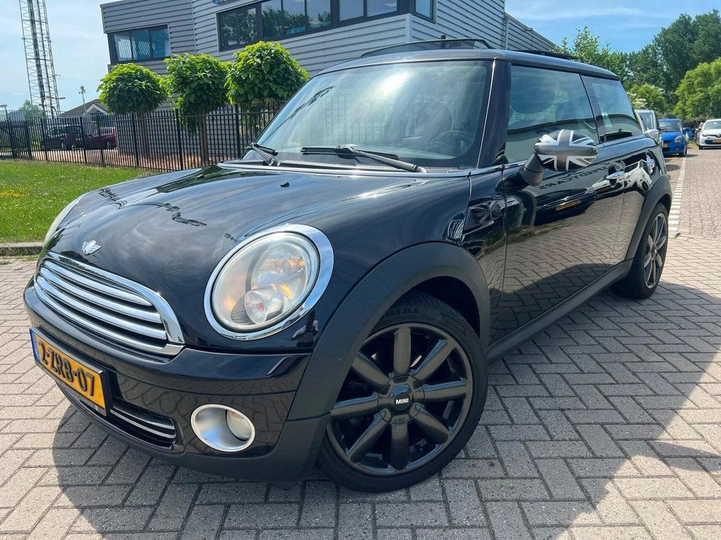 Mini 3-Deurs 1.6 Cooper Chili 2010 Airco Pano Cruise Stoelvw, Auto's, Mini, Voorwielaandrijving, Gebruikt, Zwart, 4 stoelen