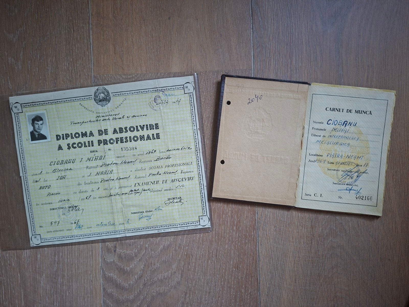 Documenten diploma voormalig Oostblok Roemenie, Verzamelen, Verzenden, Landmacht, Duitsland, Boek of Tijdschrift