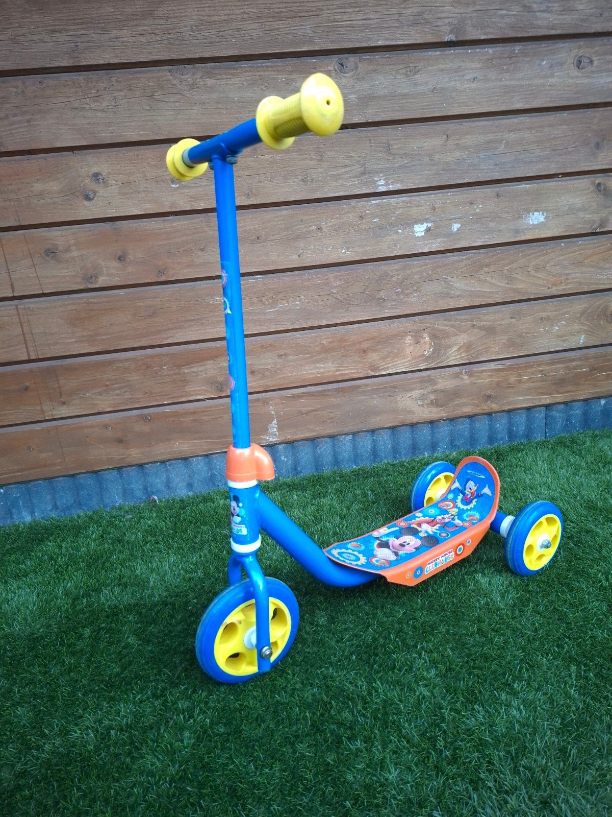 Mickey Mouse kinder step, Ophalen, Zo goed als nieuw, Gewone step