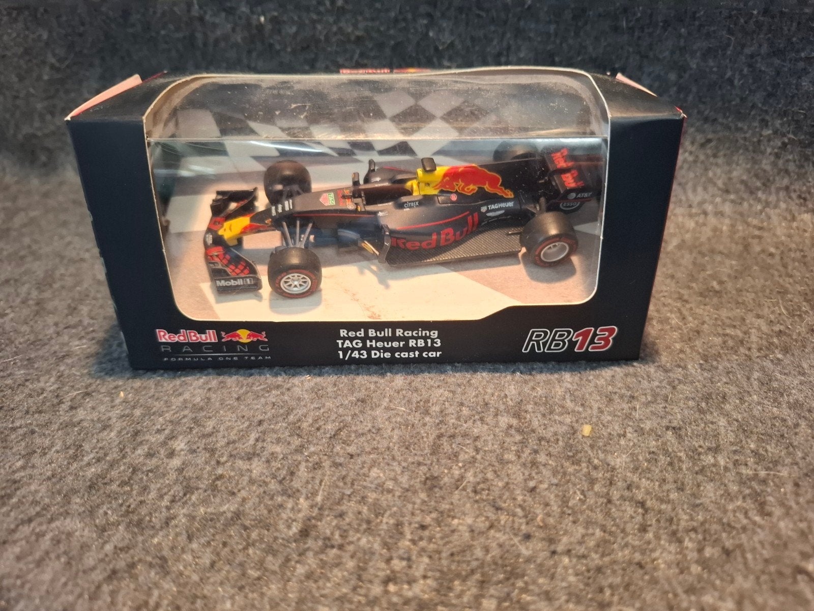RED BULL  RACING  RB13, Ophalen of Verzenden, Nieuw, Auto, Overige merken