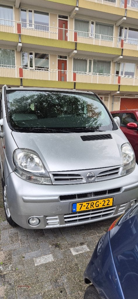 CAMPER Nissan Primastar met luifel etc. NIEUWE APK!!!, Buscamper of Camperbus, Luifel, Tot en met 2, 7 tot 12 maanden geleden