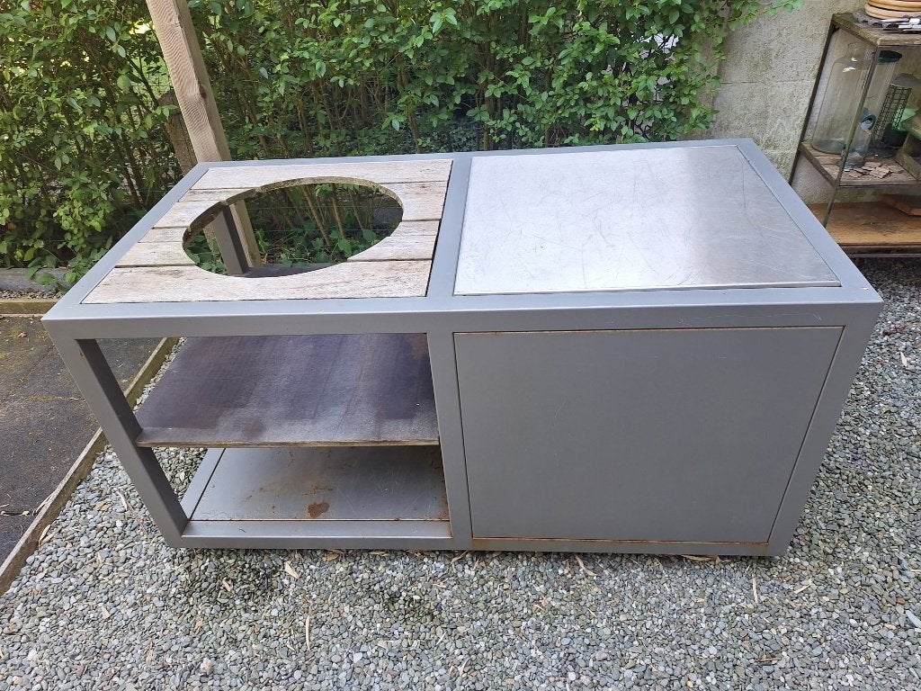 tuinkast/ buitenkeuken/ tuinkeuken, Ophalen, Gebruikt