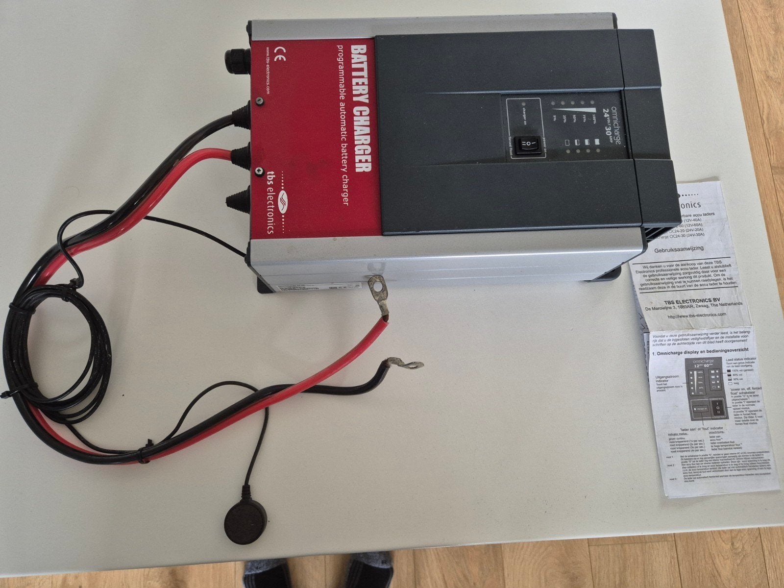 TBS Omnicharge 24-30 Acculader, Ophalen of Verzenden, Gebruikt