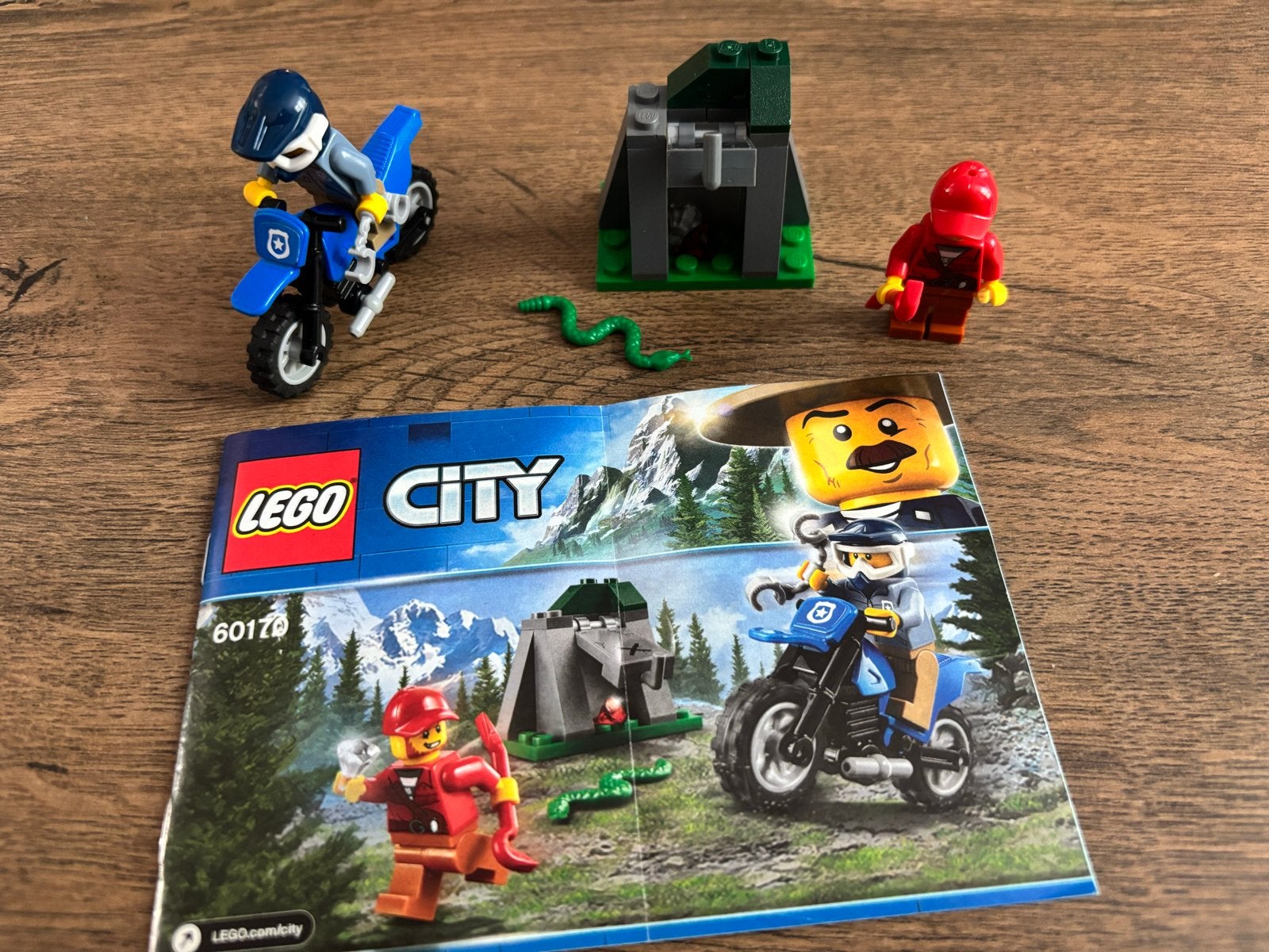 LEGO City 60170 Off-Road Achtervolging compleet met boekje, Ophalen of Verzenden, Zo goed als nieuw