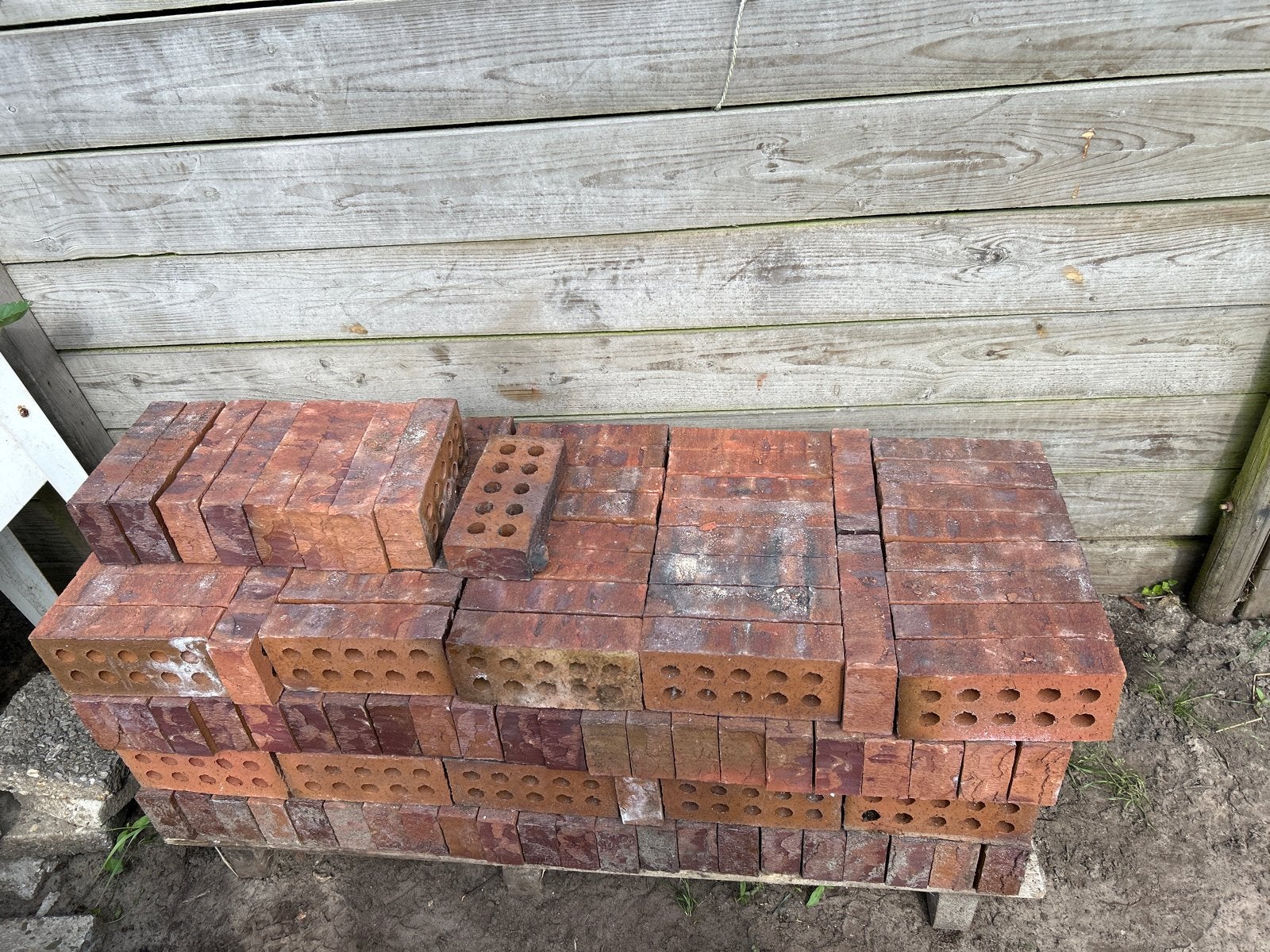 Vuilmetsel bakstenen voor tuin of bouwproject, Doe-het-zelf en Verbouw, Metselstenen, Nieuw, Bakstenen, Ophalen