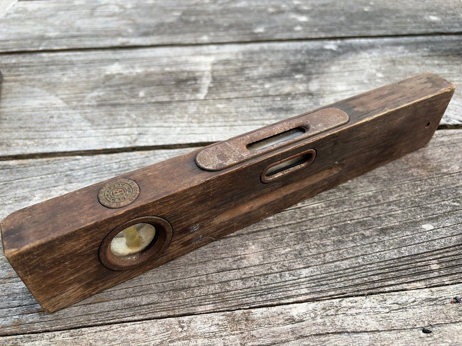 Antieke houten waterpas met messing details, Antiek en Kunst, Ophalen