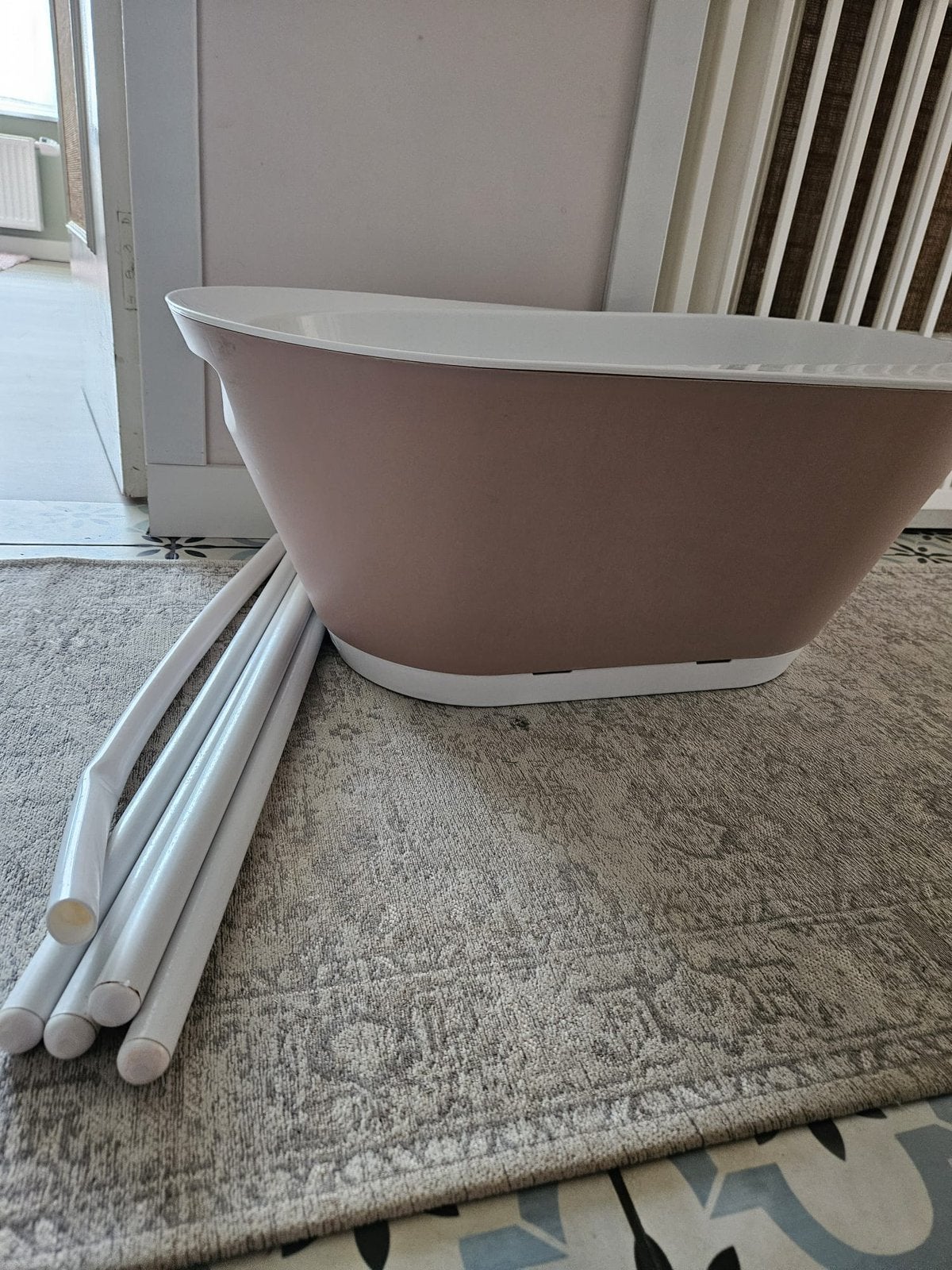 We-too badset met onderstel en babyzitje, Kinderen en Baby's, Ophalen, Gebruikt, Badje