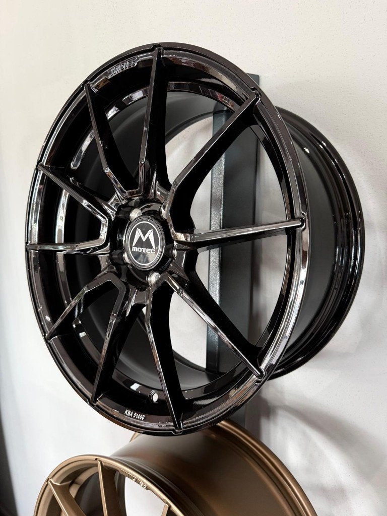 Motec Ultralight 8.5x19 5x112 et43 Zilver, Zwart & Mat Brons, 19 inch, Velg(en), Nieuw, Ophalen of Verzenden