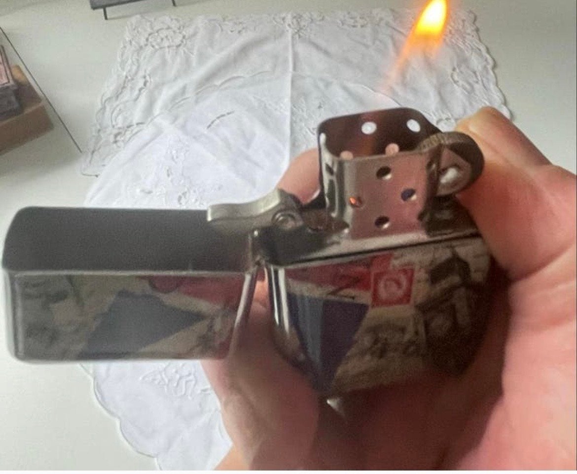 Zippo aansteker met Londen/Union Jack design, Ophalen, Gebruikt, Aansteker
