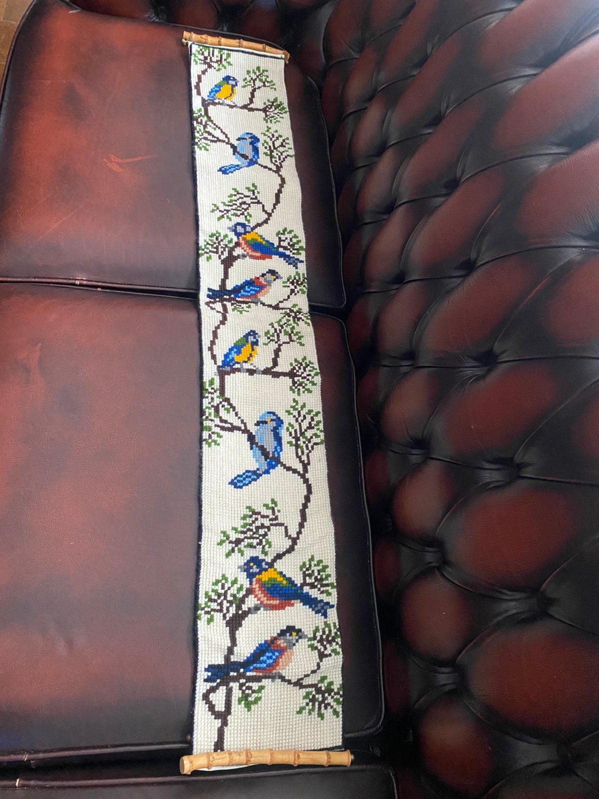 Borduurwerk vogels / schellenkoord., Ophalen of Verzenden