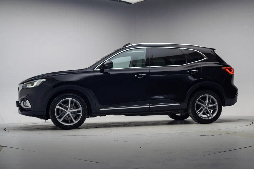 MG EHS 1.5 TGDI PHEV Luxury [ Panorama Leder Navi LED ], Auto's, MG, Automaat, Gebruikt, 4 cilinders, Zwart