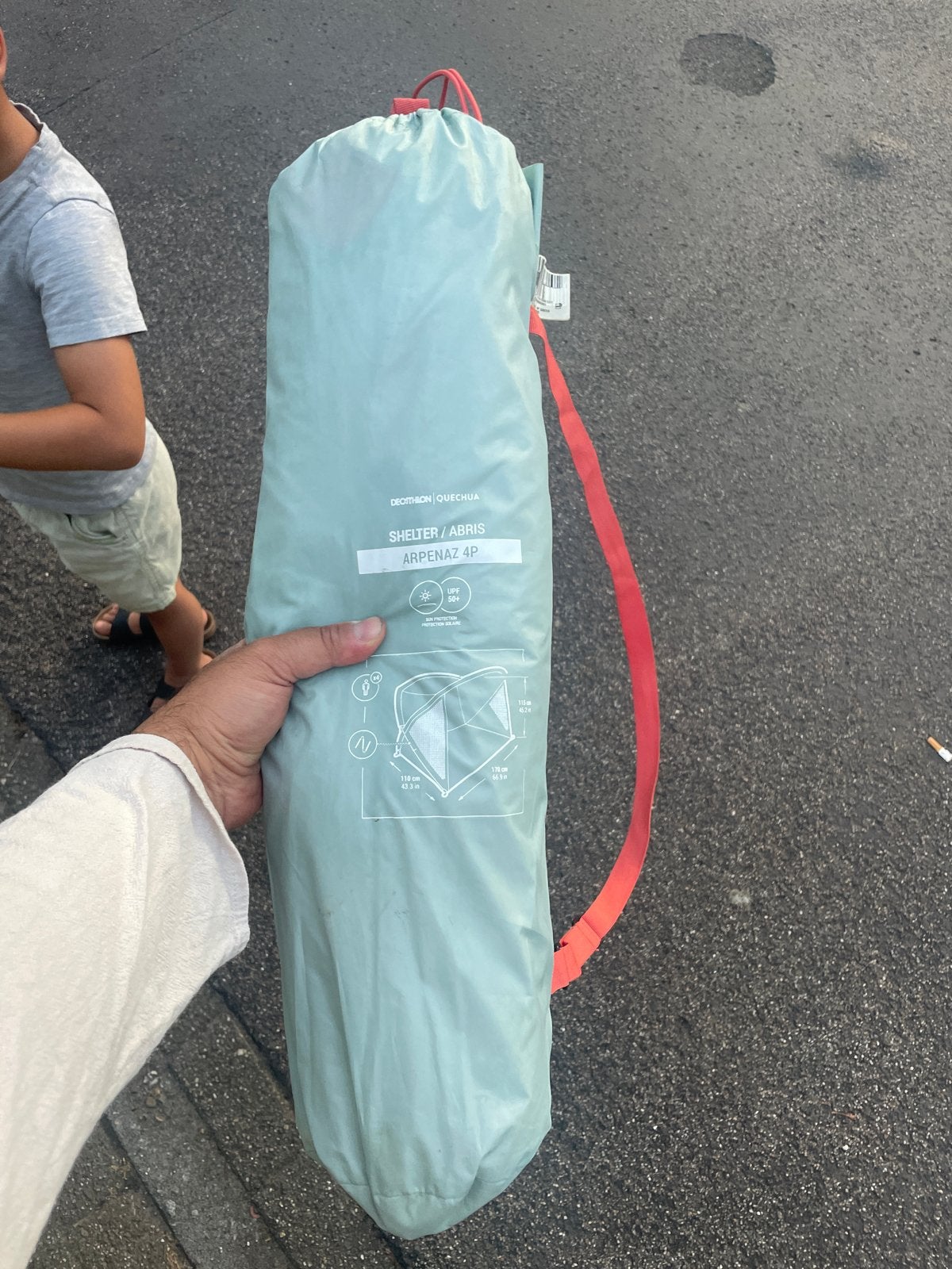Quechua Shelter Arpenaz 4P - Zo goed als nieuw, Caravans en Kamperen, Ophalen of Verzenden, Zo goed als nieuw, Tot en met 4