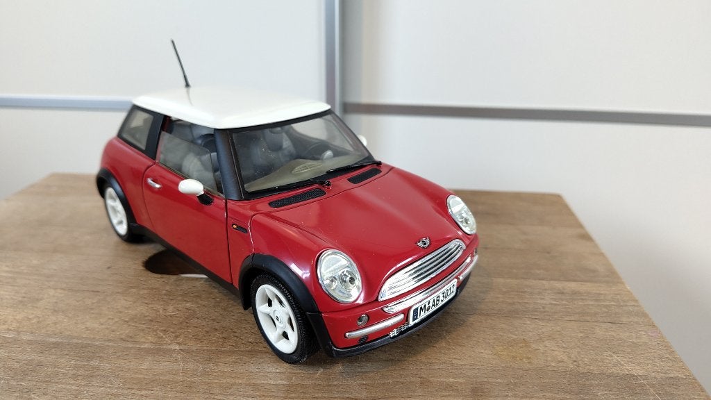 Mini Cooper - 1:18, Ophalen of Verzenden, Zo goed als nieuw, Auto, Maisto