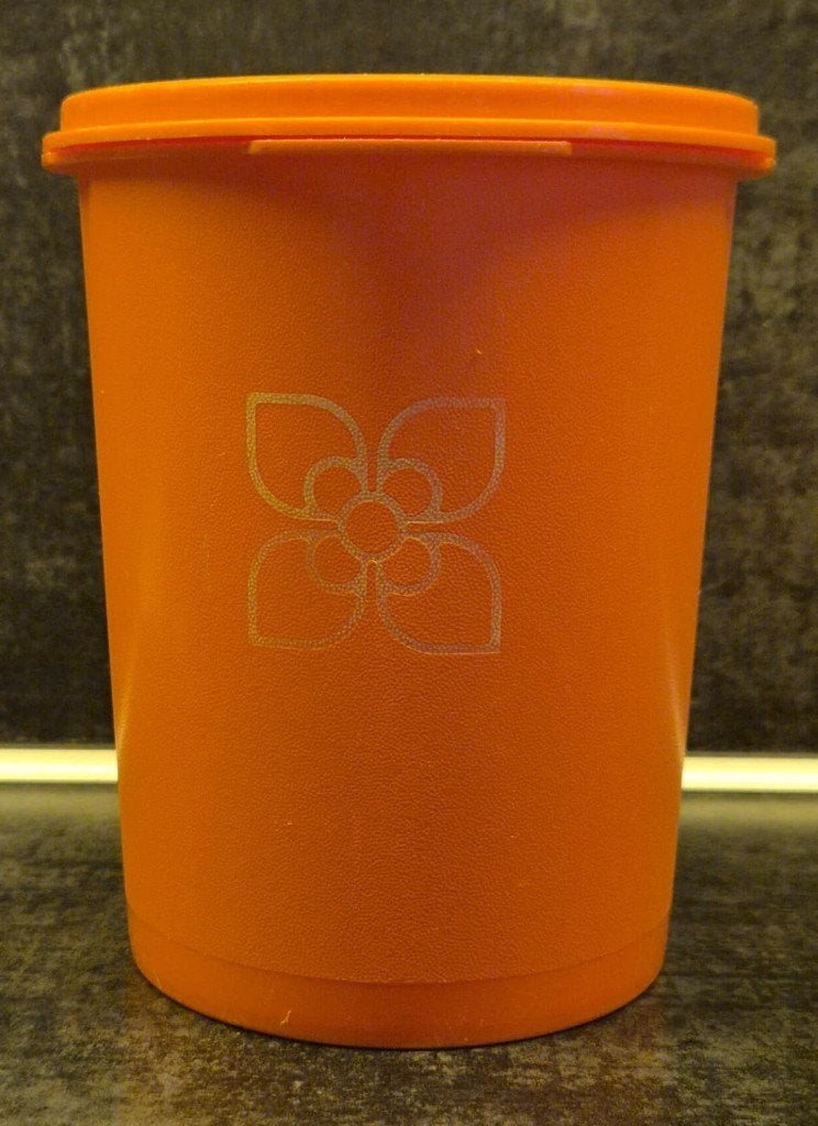 Tupperware trommel met sterdeksel Oranje met bloem., Huis en Inrichting, Keuken | Tupperware, Ophalen of Verzenden, Zo goed als nieuw