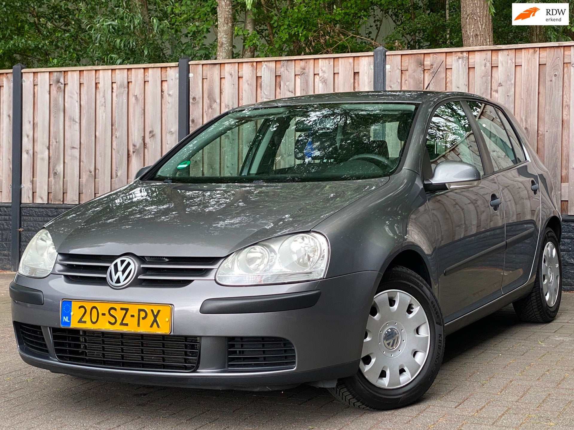 Volkswagen Golf 1.4 FSI Businessline NL AUTO I TREKHAAK I NI, Voorwielaandrijving, Gebruikt, 4 cilinders, Bedrijf