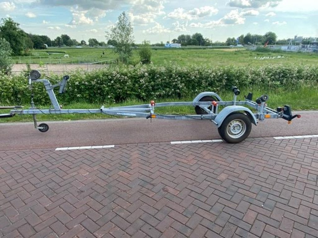 Pega SH 600 / 500 met een 750 KG as, Watersport en Boten, Boottrailers, Gebruikt