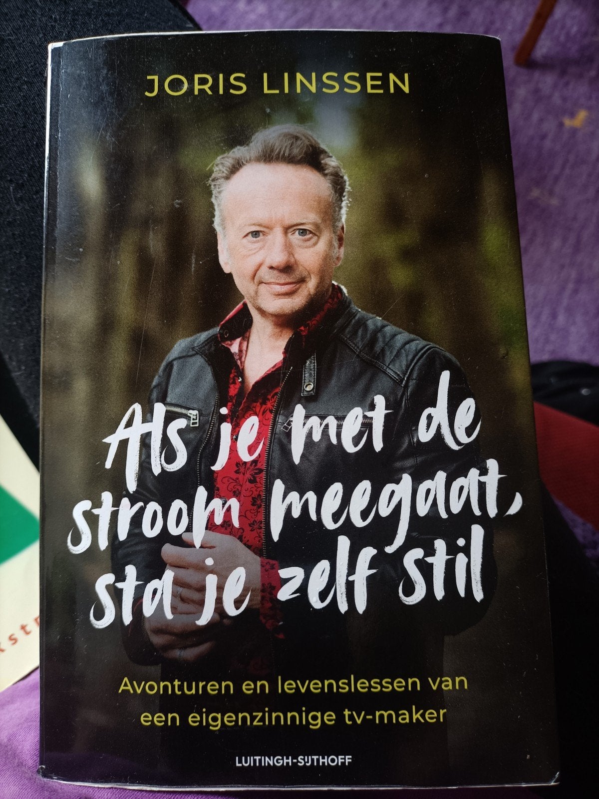 Joris Linssen Als je met de stroom meegaat, sta je zelf sti, Ophalen of Verzenden, Zo goed als nieuw, Joris Linssen