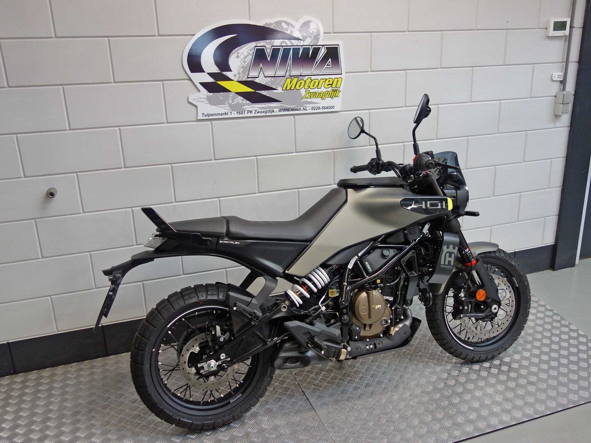Husqvarna Svartpilen 401, Motoren, 373 cc, ABS, 12 t/m 35 kW, Naked bike