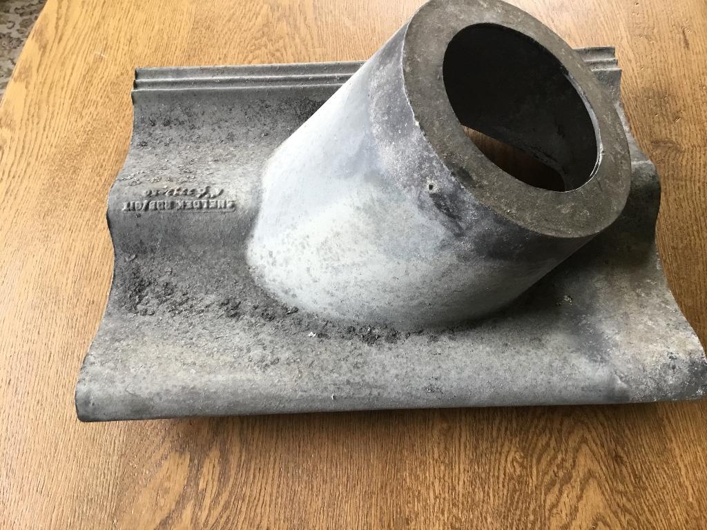 Doorvoer dakpan sneldek 130 mm, Doe-het-zelf en Verbouw, Gebruikt, Ophalen of Verzenden, Minder dan 5 m², Dakpannen