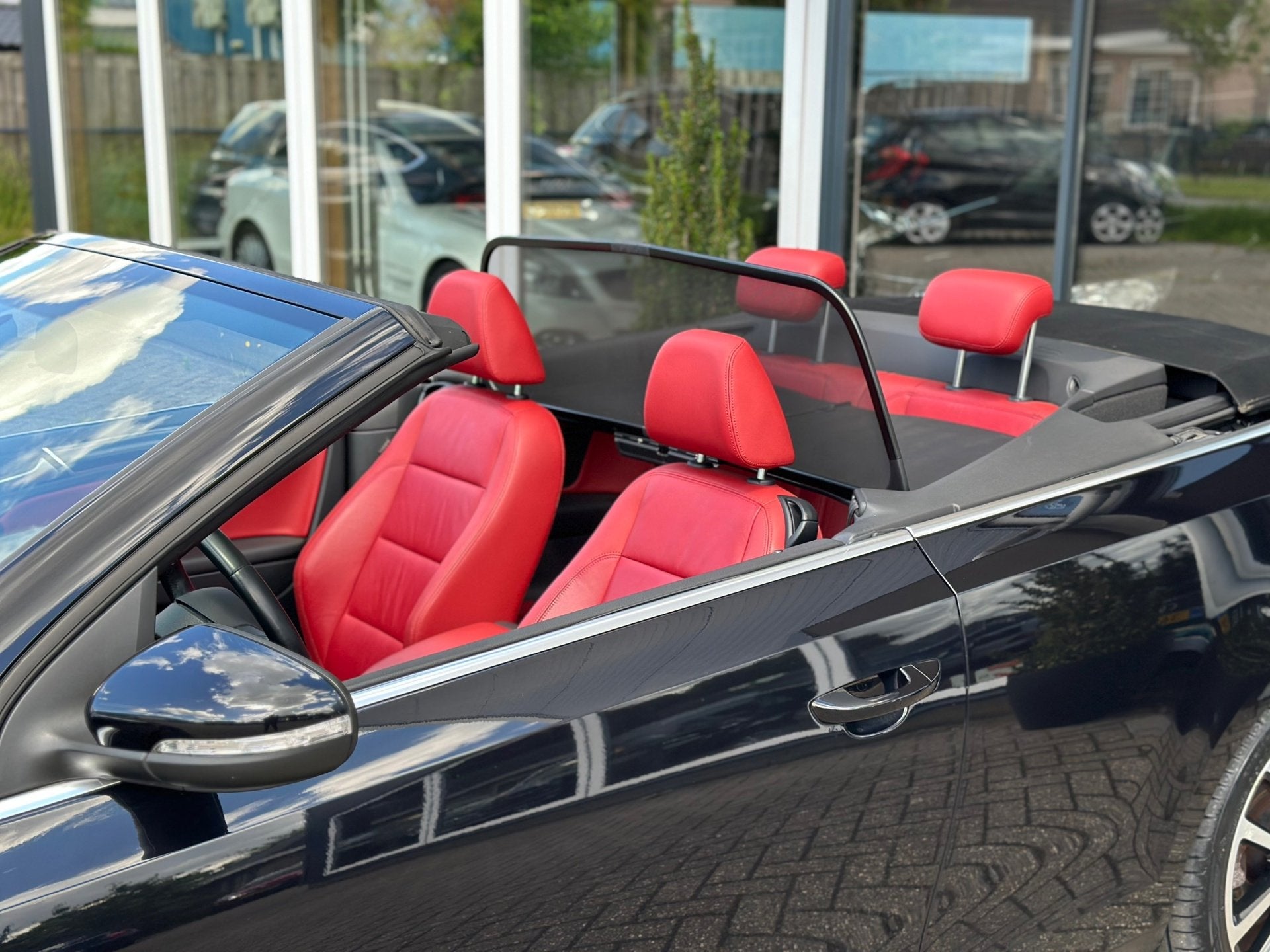Volkswagen Golf Cabriolet 1.4 TSI / Rood Leder, Voorwielaandrijving, Euro 5, Gebruikt, 4 cilinders
