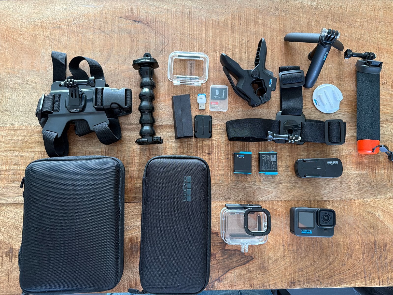 GoPro Hero 10 Black met accessoires en 2 accu's, Audio, Tv en Foto, Ophalen of Verzenden, Zo goed als nieuw, GoPro