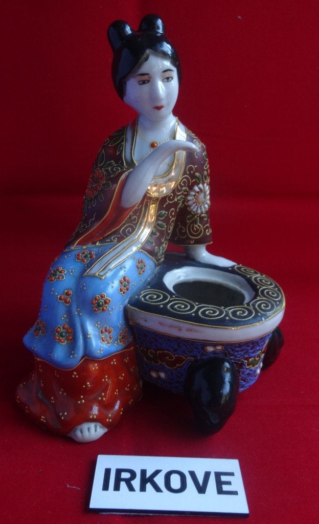 SATSUMA * POTJE MET DAME * Mooi! *, Verzenden, Overige materialen, 18 cm, Japan