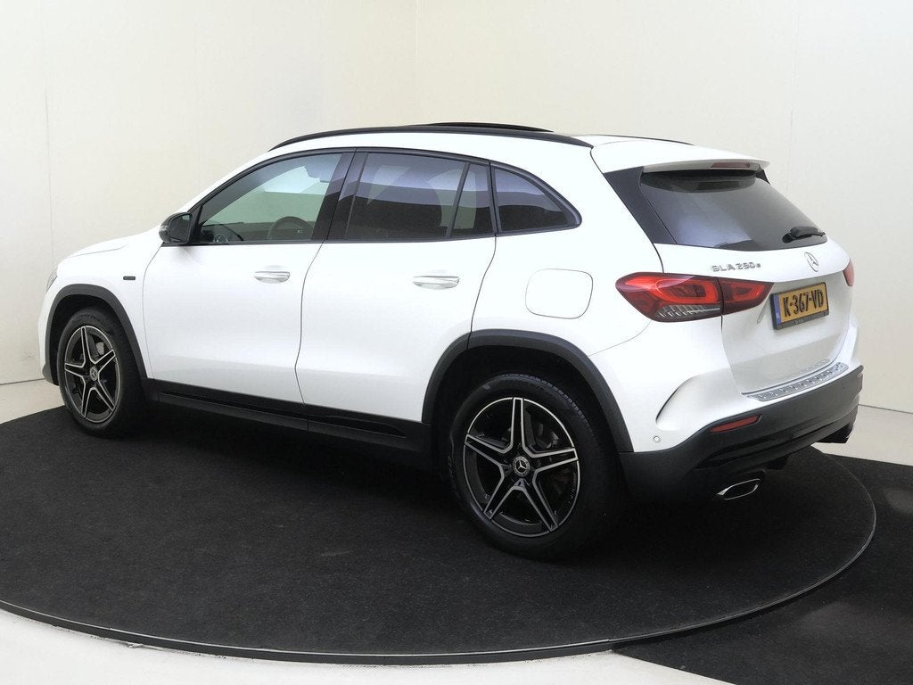 Mercedes-Benz GLA-klasse 250 e Business Solution AMG Limited, Auto's, 16 kWh, Leder en Stof, Wit, Bedrijf