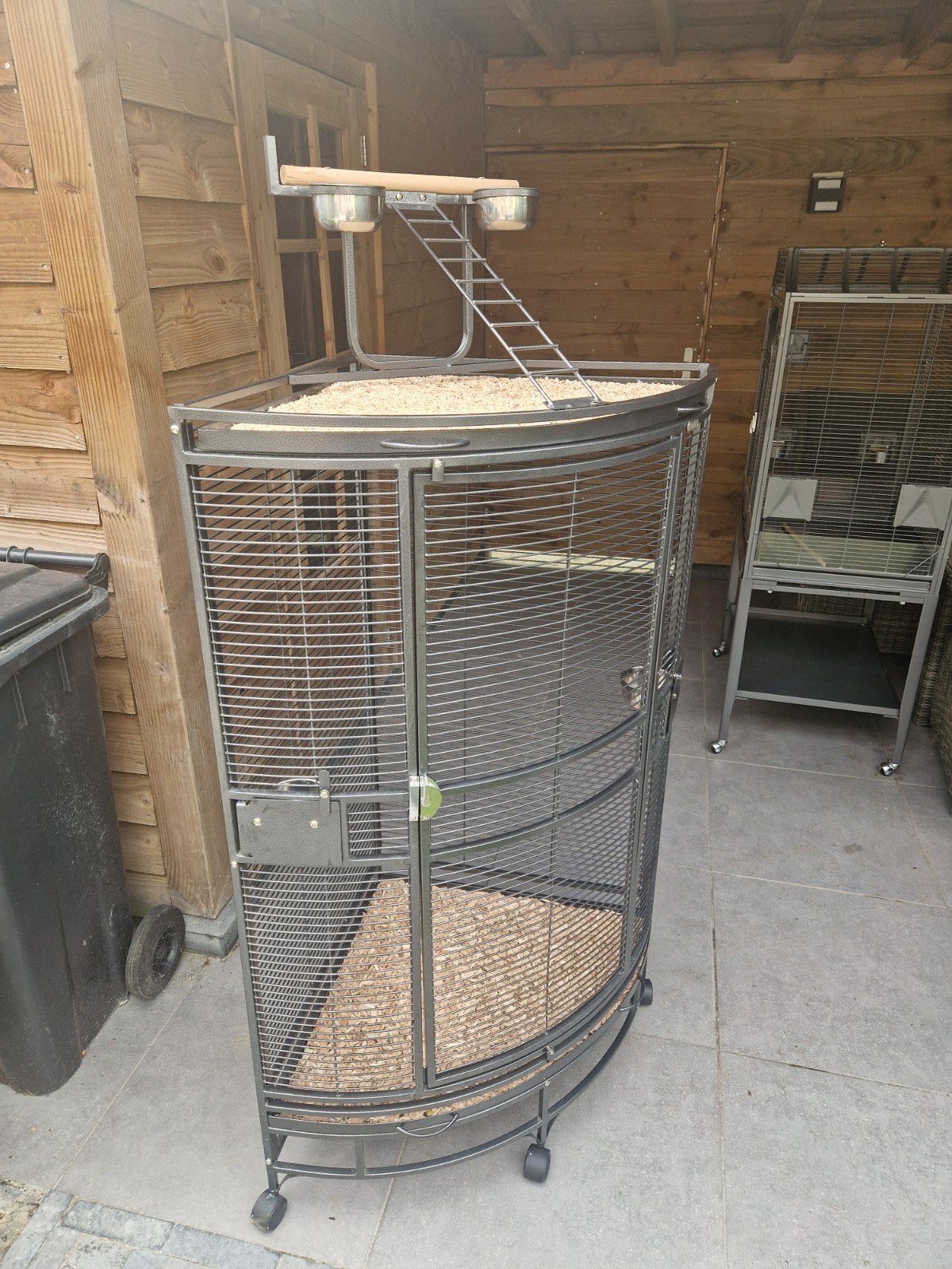 Keddoc vogelkooi hoekkooi papegaaien parkieten kooi, Ophalen, Zo goed als nieuw, Metaal, Vogelkooi