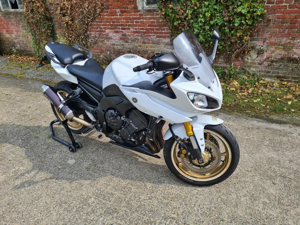 Yamaha FZ8S ABS uit 08/2010

In zeer nette staat., Occasion, 4 cilinders, Motorrijbewijs A, Sportuitlaat