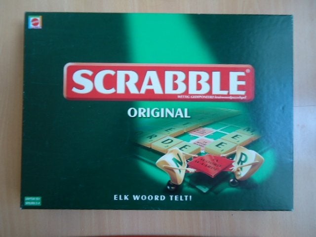 Scrabble bordspel, Mattel. compleet en netjes, Hobby en Vrije tijd, Een of twee spelers, Ophalen of Verzenden, Zo goed als nieuw