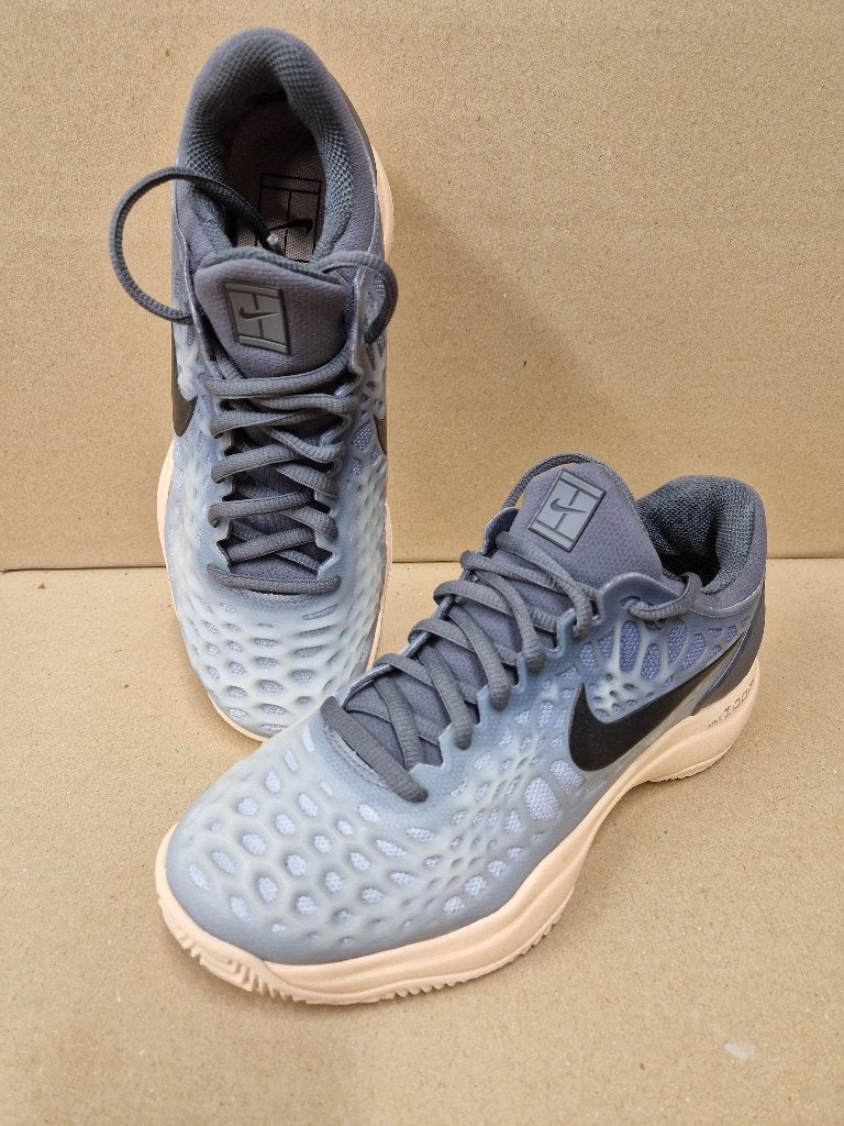 Nike Zoom Cage maat 38.5 nieuwe schoenen, Nike, Ophalen of Verzenden, Nieuw, Maat 38/40 (M)
