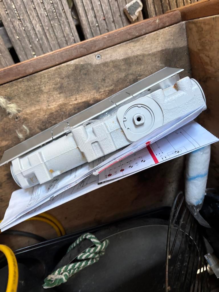 Dormakaba TS 93 B EN 2-5 Deursluiter - Nieuw in doos, Ophalen of Verzenden, Nieuw, Overige materialen, Overige typen