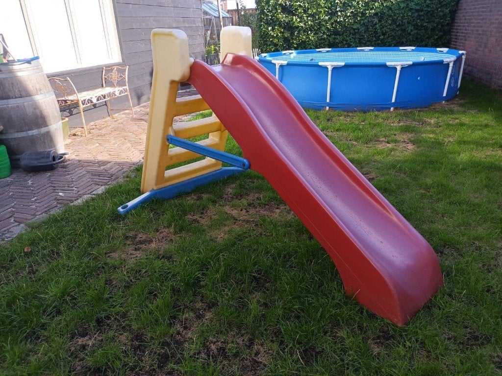 Glijbaan gratis af te halen in Nispen, Ophalen, Gebruikt, Glijbaan