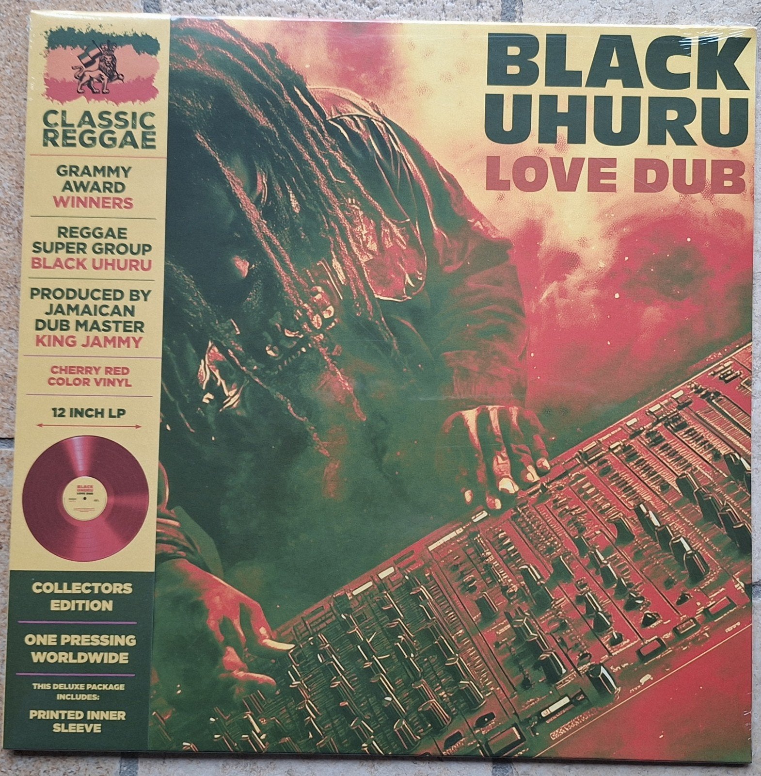 Black Uhuru - Love Dub LP (rood vinyl), LP, Reissue, Ophalen of Verzenden, 12 inch