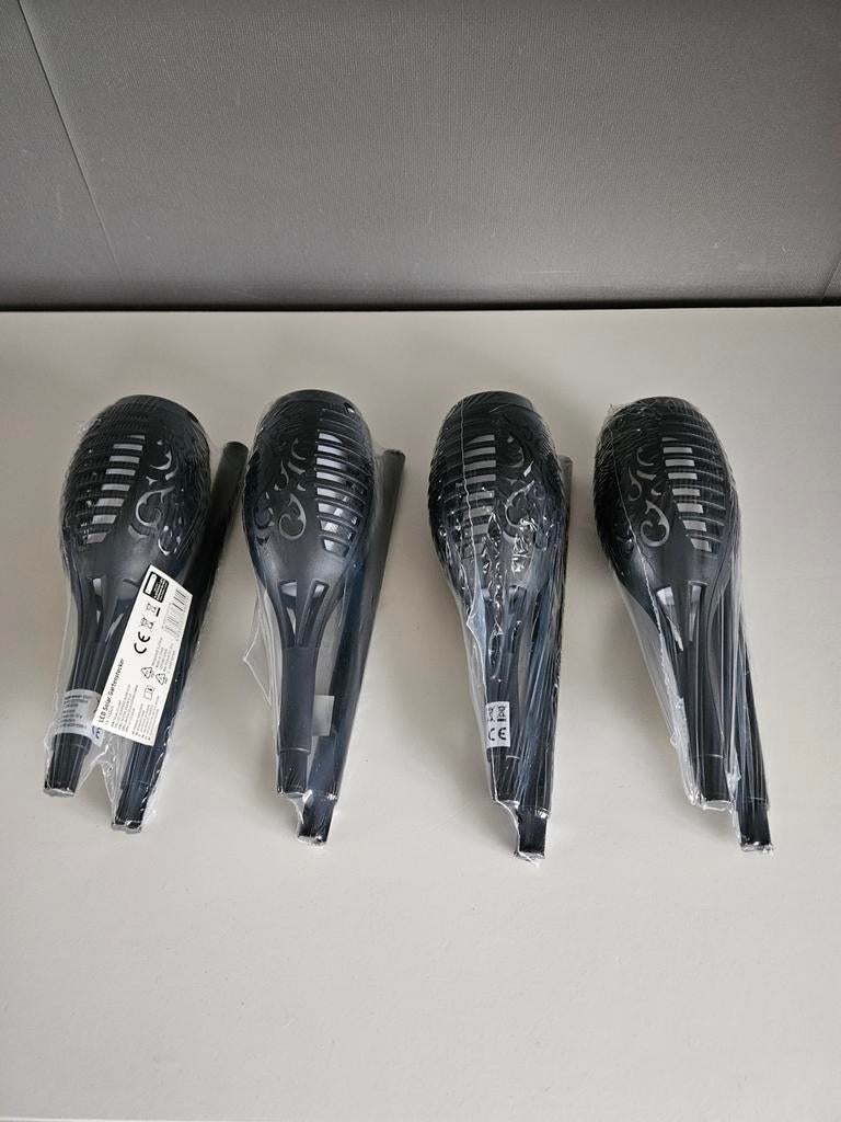 4x Solar LED Tuinfakkel met vlameffect - Nieuw in verpakking, Tuin en Terras, Fakkels, Ophalen of Verzenden, Nieuw