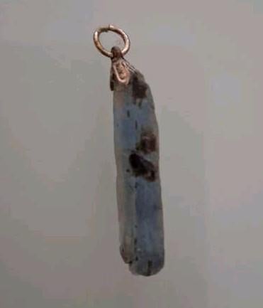 Kyanite Hanger - Ruwe Blauwe Kyanite Edelsteen, Ophalen of Verzenden, Zo goed als nieuw