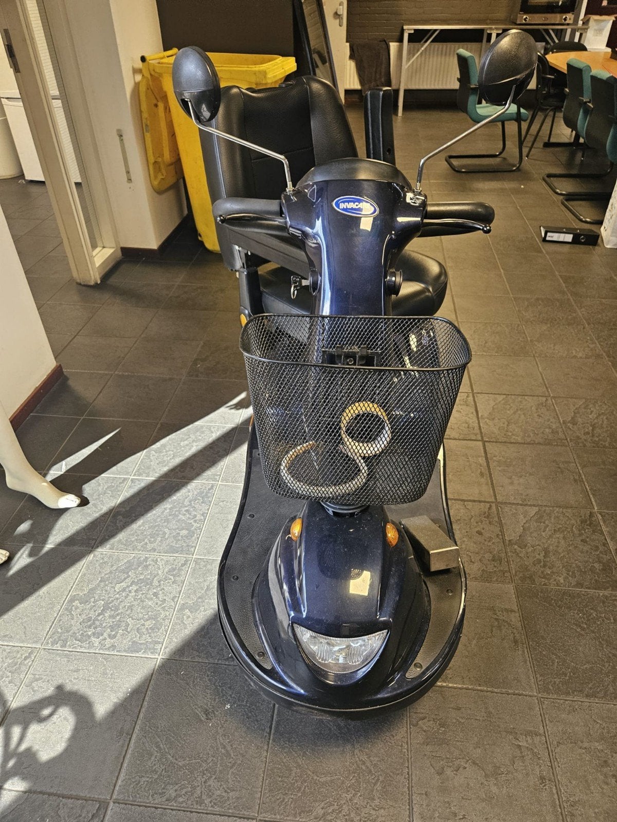 invacare comet, Ophalen of Verzenden, Invacare
