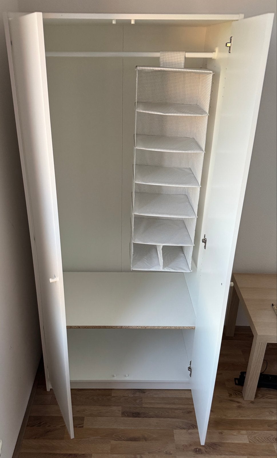 IKEA KLEPPSTAD Wardrobe with 2 doors, Ophalen, Met plank(en), Gebruikt, 50 tot 100 cm