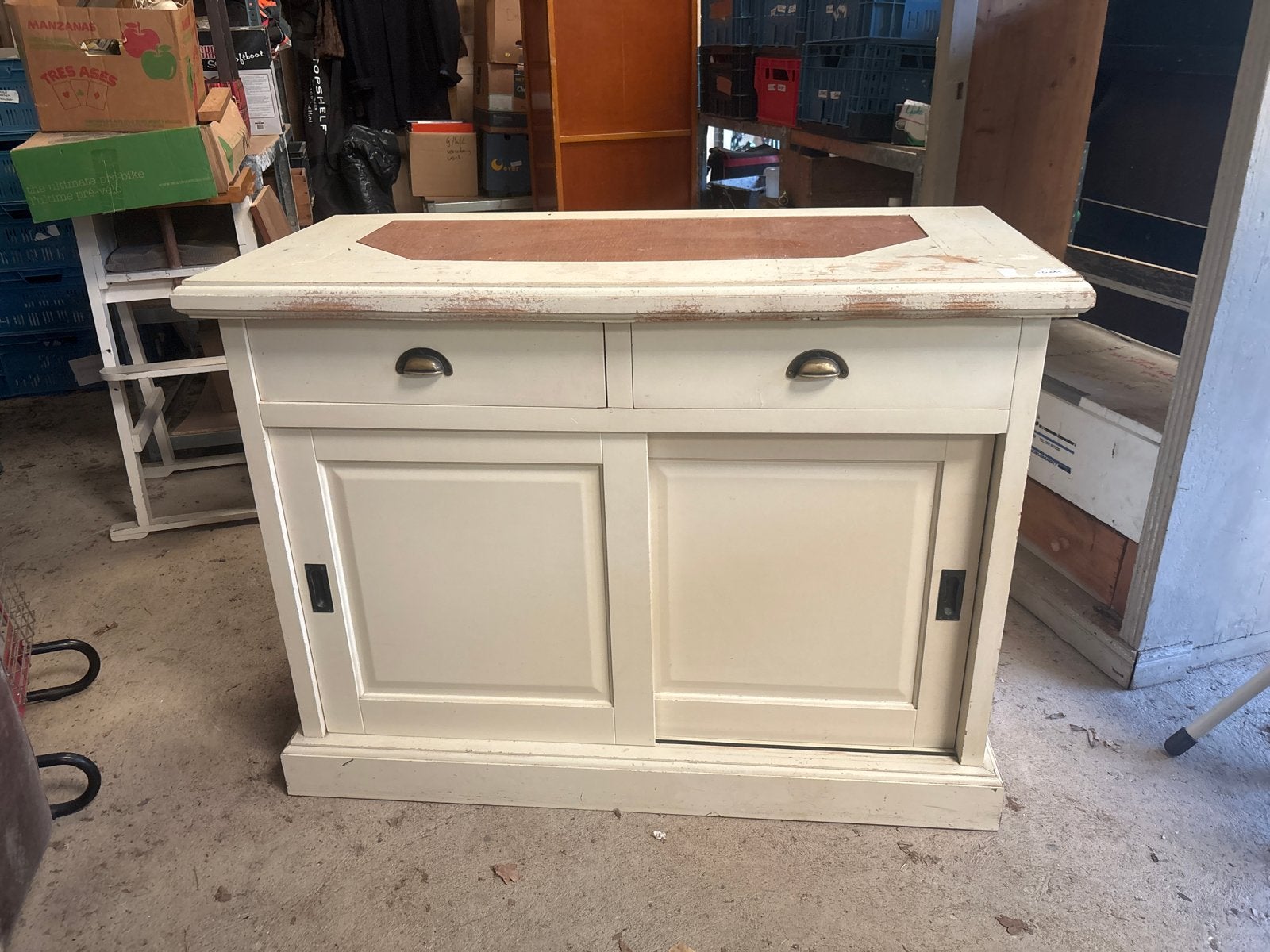 Vintage dressoir met lades en schuifdeuren, Ophalen, Gebruikt, 100 tot 150 cm, Met lade(s)