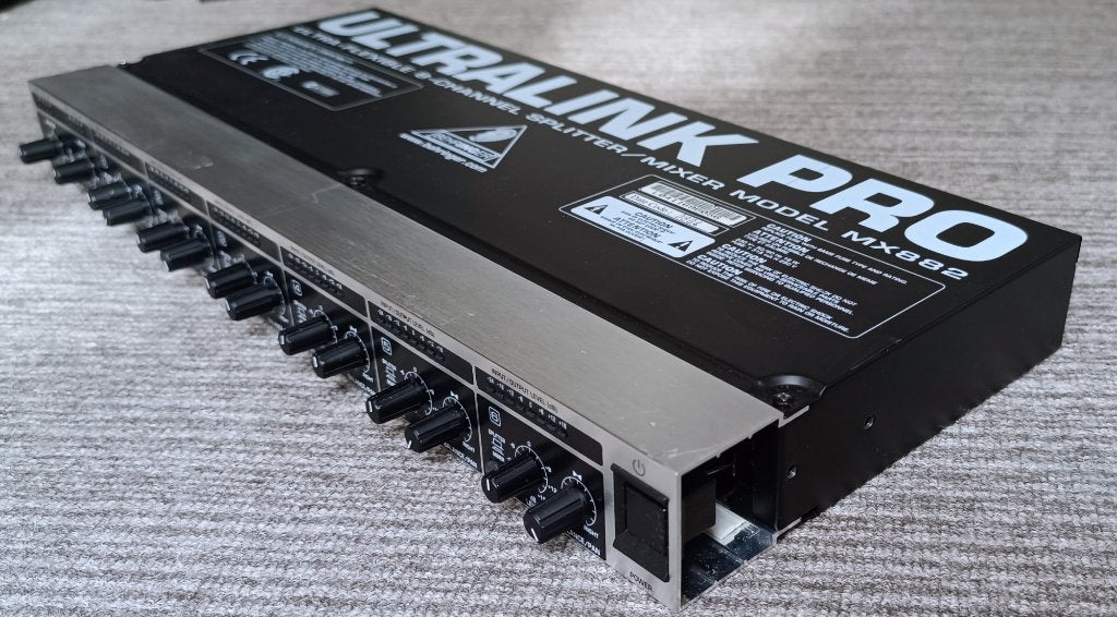 mixer Behringer MX-882, Ophalen of Verzenden, Gebruikt, 5 tot 10 kanalen