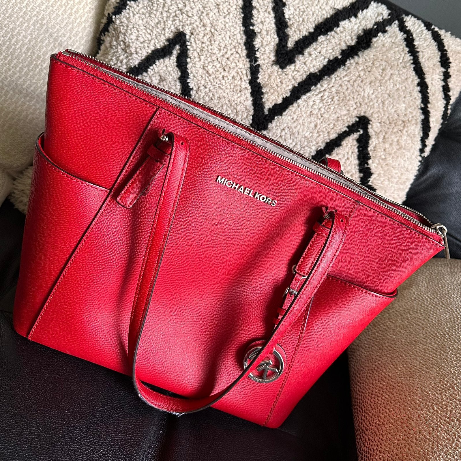 Michael Kors handtas, Sieraden, Tassen en Uiterlijk, Tassen | Damestassen, Ophalen, Gebruikt, Rood, Handtas