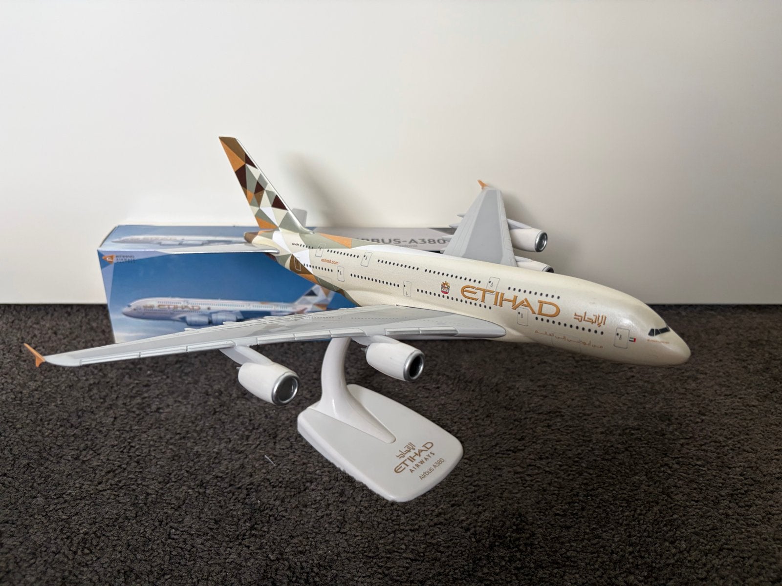 Etihad Airways Airbus A380, Overige merken, 1:200 of kleiner, Nieuw, Ophalen of Verzenden