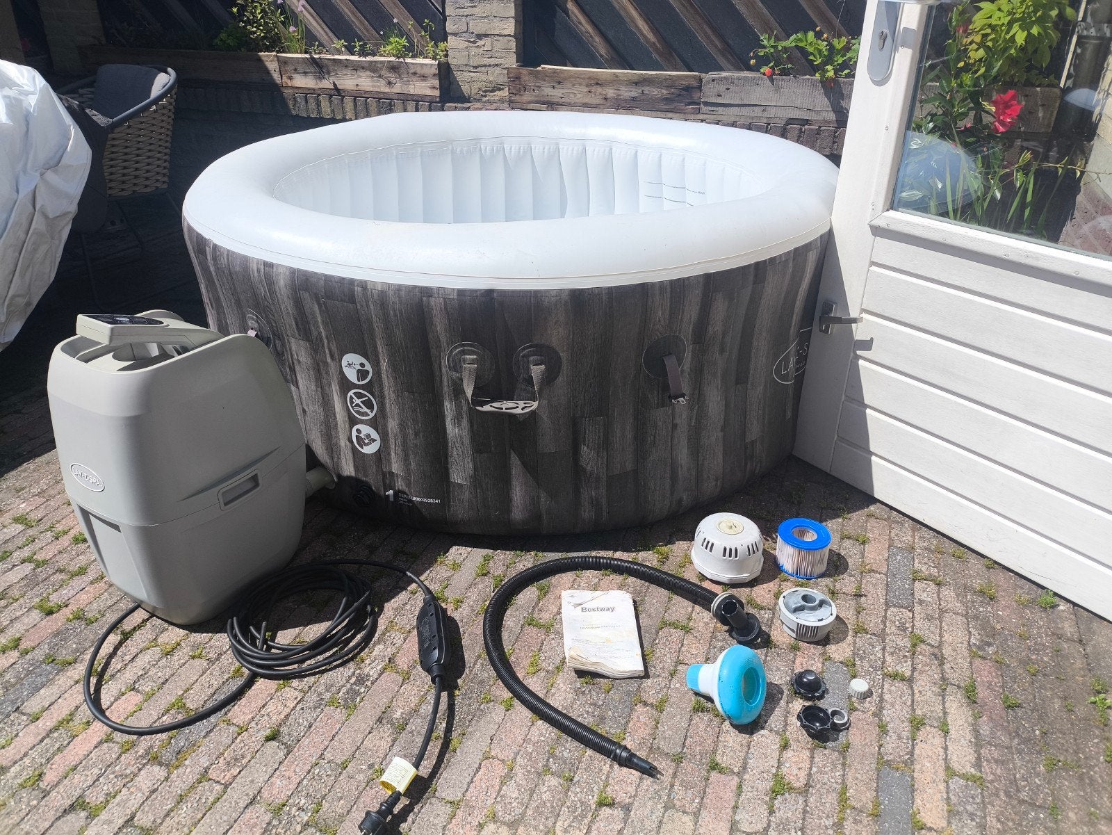 Lay z Spa Bahamas 4 persoons Jacuzzi toebeho( Pompfout 6CF), Ophalen of Verzenden, Gebruikt, Pomp