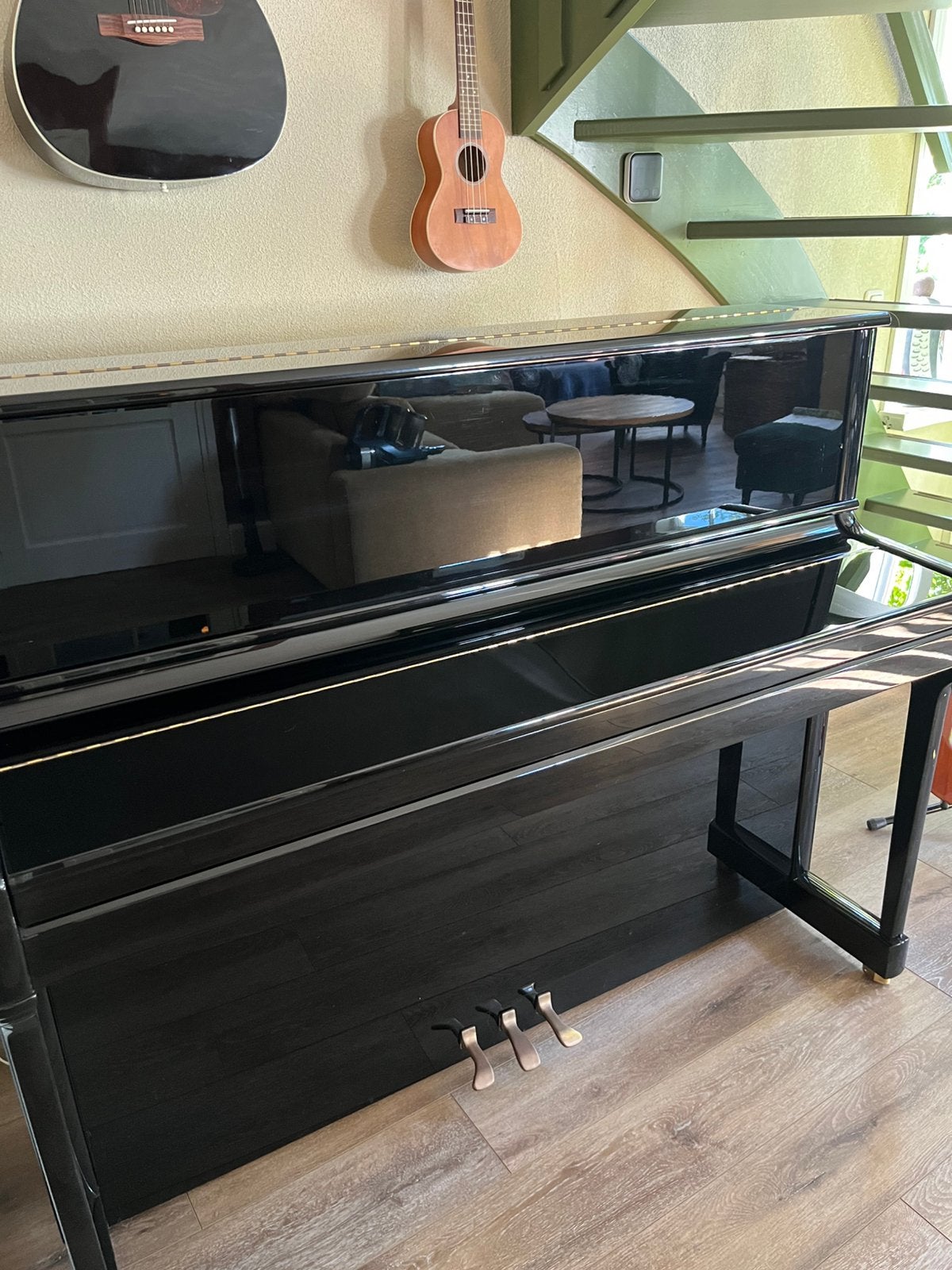 Schimmel 122K elegance. Hogglans zwart, Ophalen, Zo goed als nieuw, Zwart