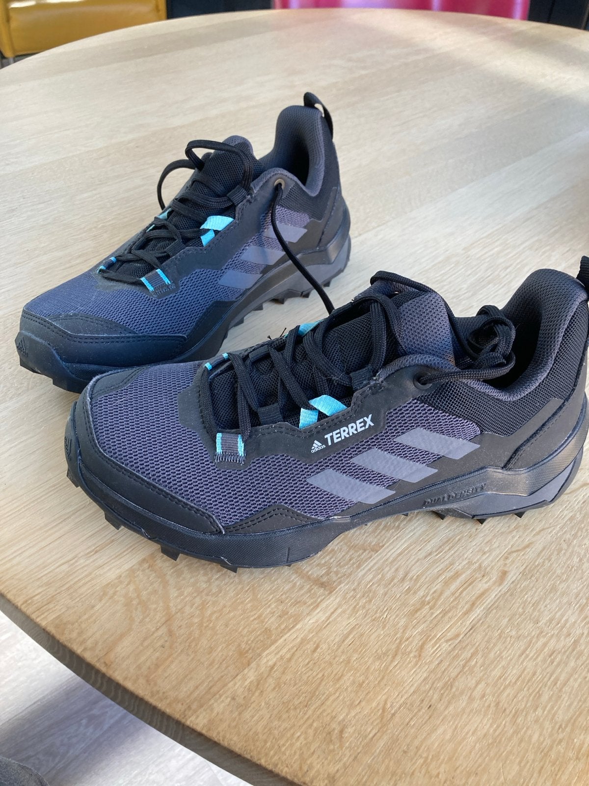 Adidas Terrex wandelschoenen maat 40 nooit gedragen, Ophalen of Verzenden, Zo goed als nieuw, Schoenen