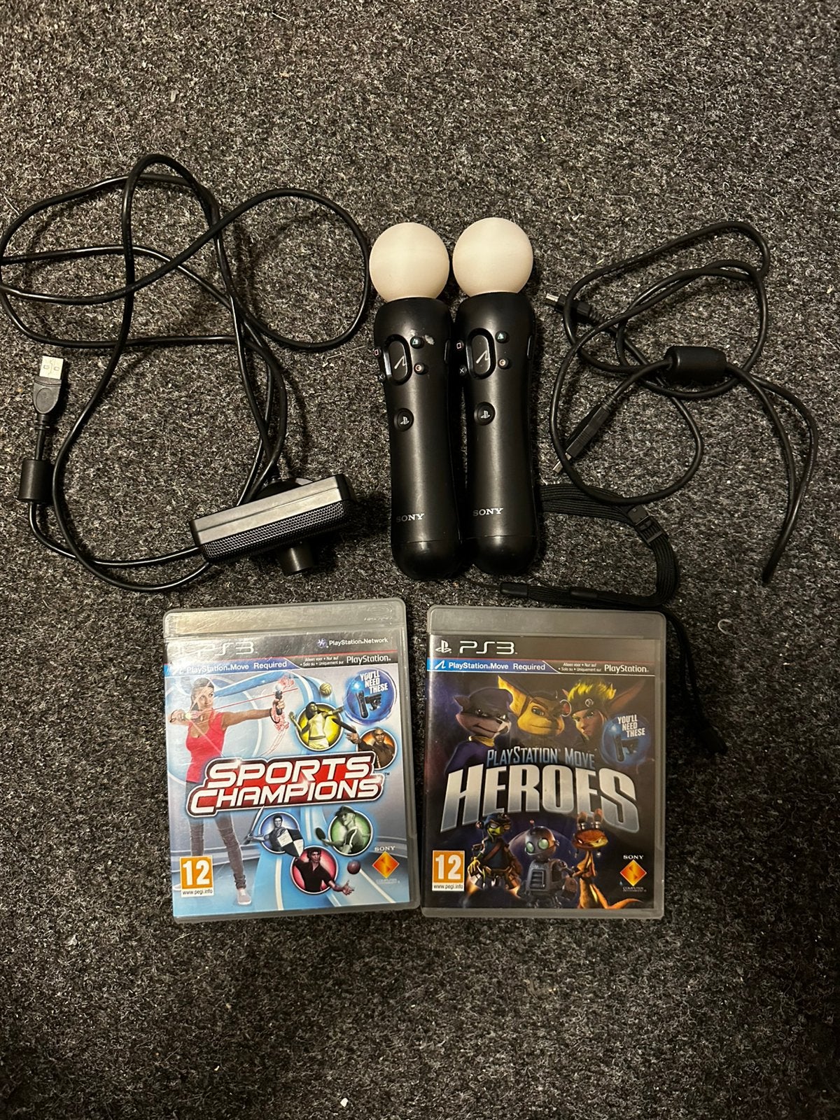 Playstation 3 move set, Ophalen, Zo goed als nieuw, Met 2 controllers, Slim