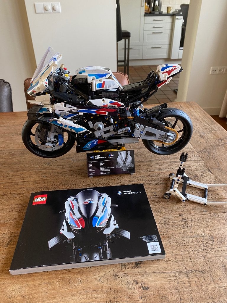 Lego Technic 42130 BMW M 1000 RR, Lego, Inclusief instructies, Ophalen of Verzenden, Zo goed als nieuw