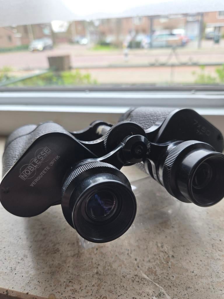Noblesse Vergrutete Optik 7x50 vintage verrekijker, Audio, Tv en Foto, Optische apparatuur | Verrekijkers, Gebruikt, Porro (met knik)
